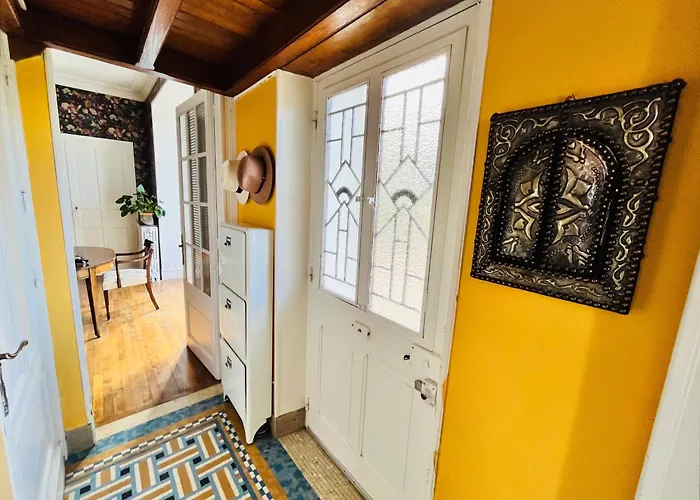 Castel Marie Louise Дом отдыха Нери-ле-Бен