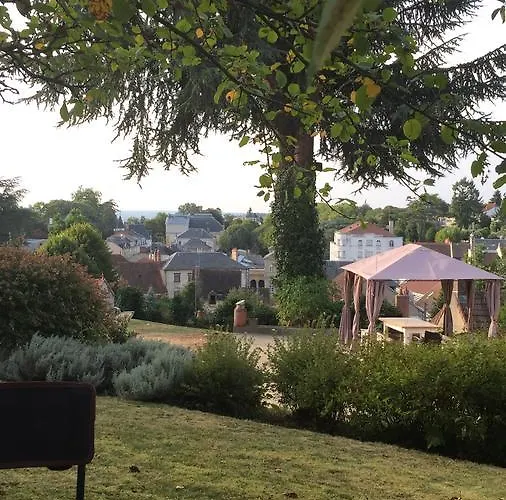 Дом отдыха Castel Marie Louise Нери-ле-Бен