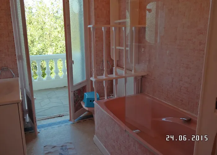 Castel Marie Louise * Нери-ле-Бен